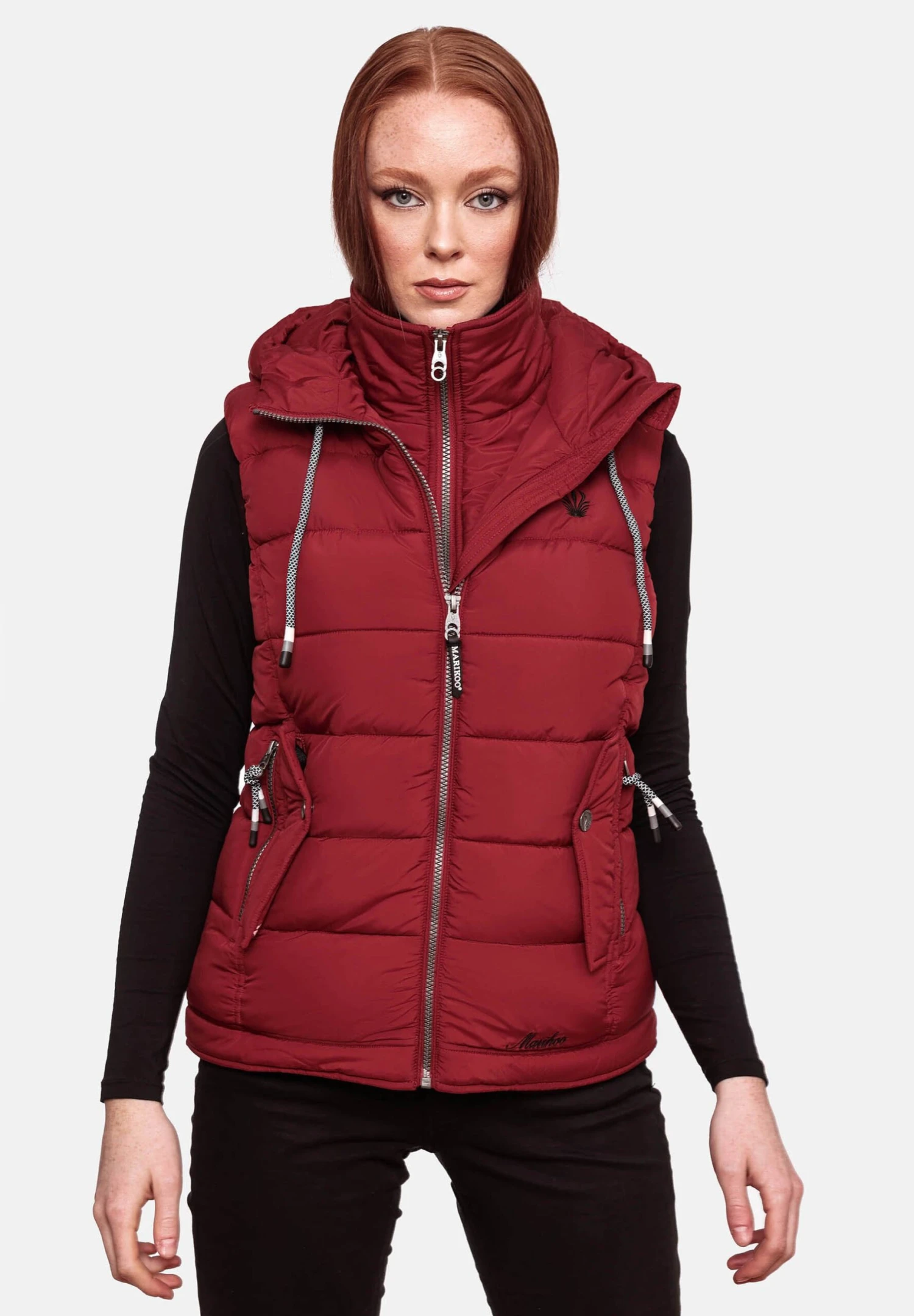 Marikoo Taisaa - Bodywarmer - Blood Red 1 Marikoo Taisaa - Bodywarmer - Blood Red